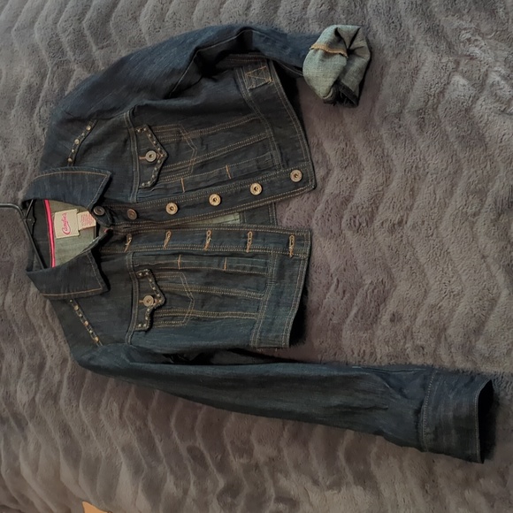 Vintage Candie's Cropped Dark Denim Button up Jacket with metal stud ac… - Picture 4 of 4
